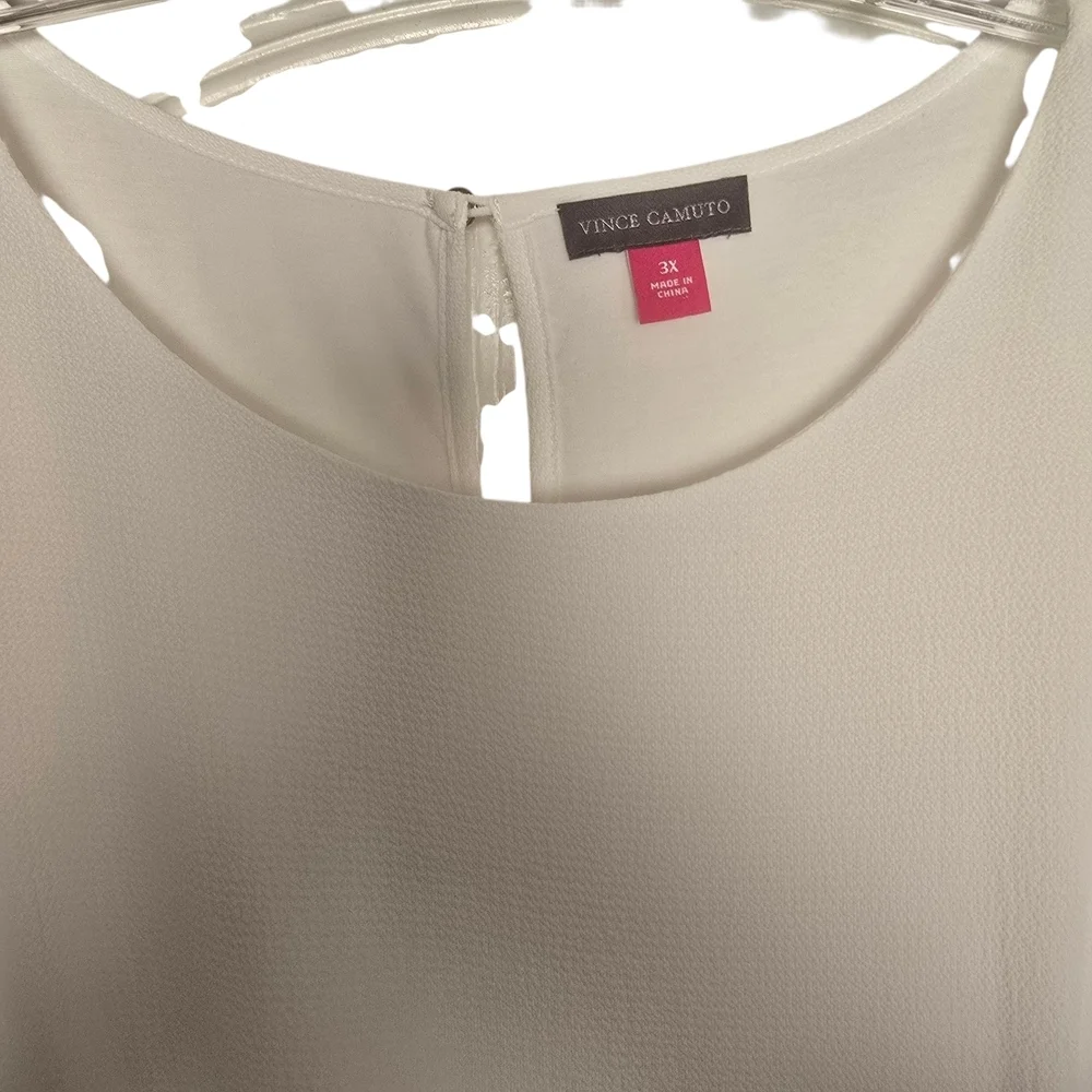 NWT Vince Camuto Ivory Short Sleeve Blouse with Side Tie - Picture 4 of 4